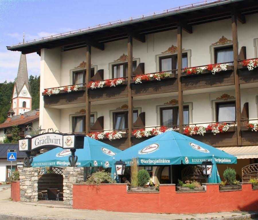 Hotel Restaurant Gradlwirt Niederndorf  Eksteriør billede