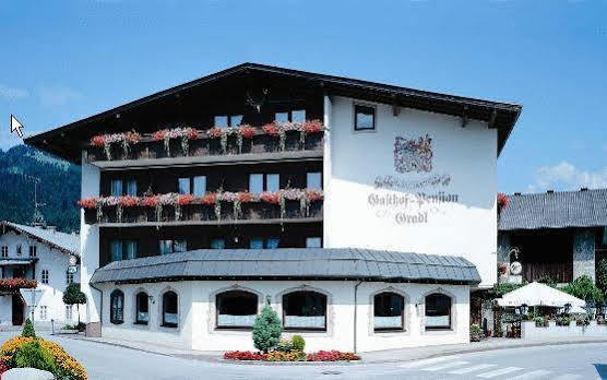 Hotel Restaurant Gradlwirt Niederndorf  Eksteriør billede
