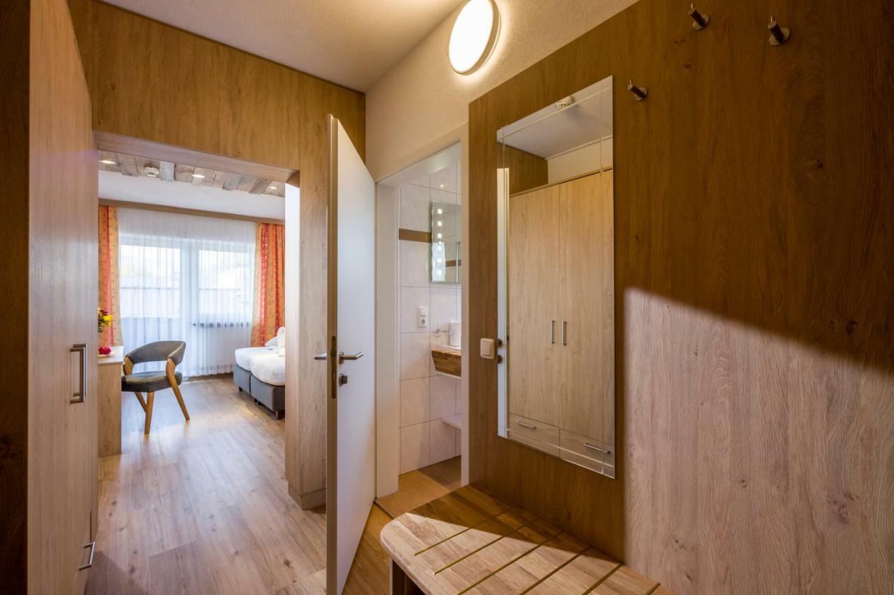 Hotel Restaurant Gradlwirt Niederndorf  Eksteriør billede
