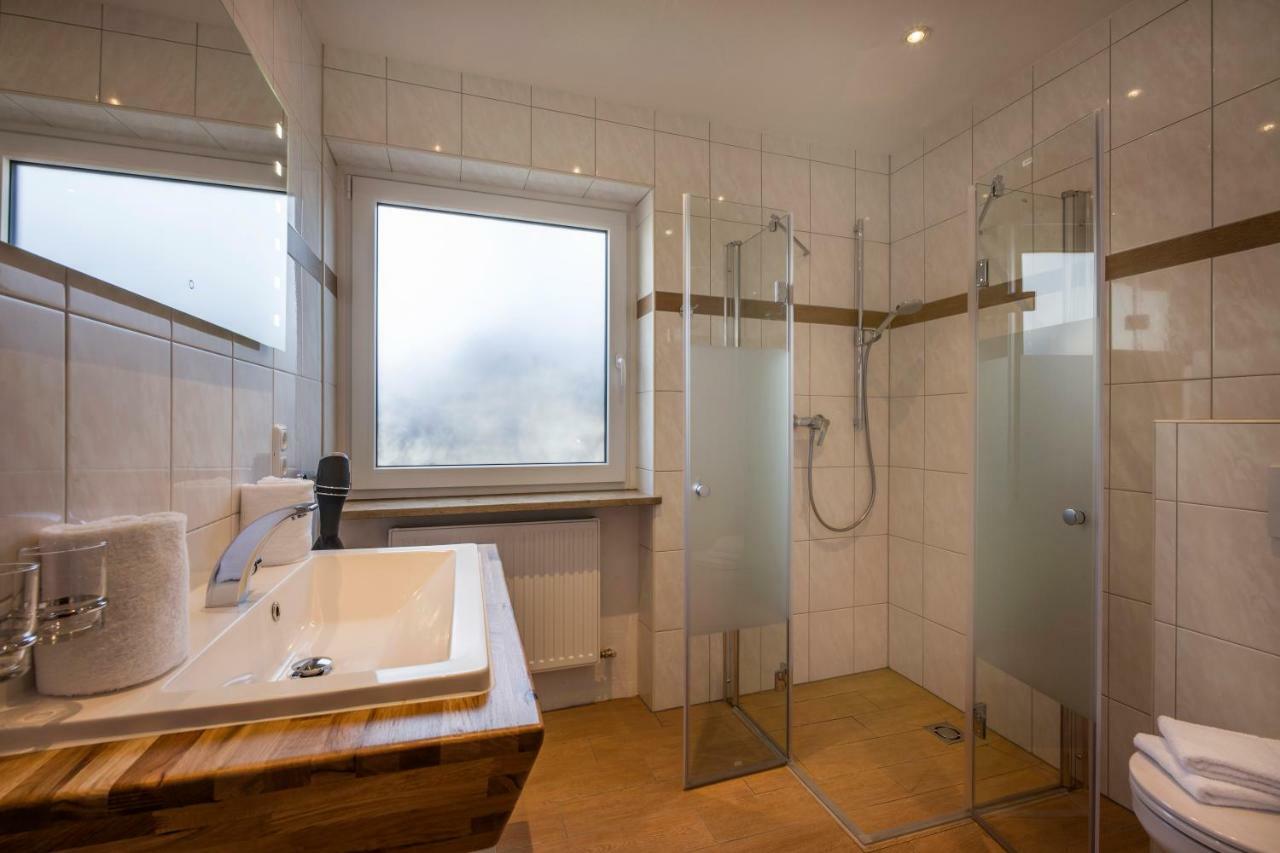 Hotel Restaurant Gradlwirt Niederndorf  Eksteriør billede