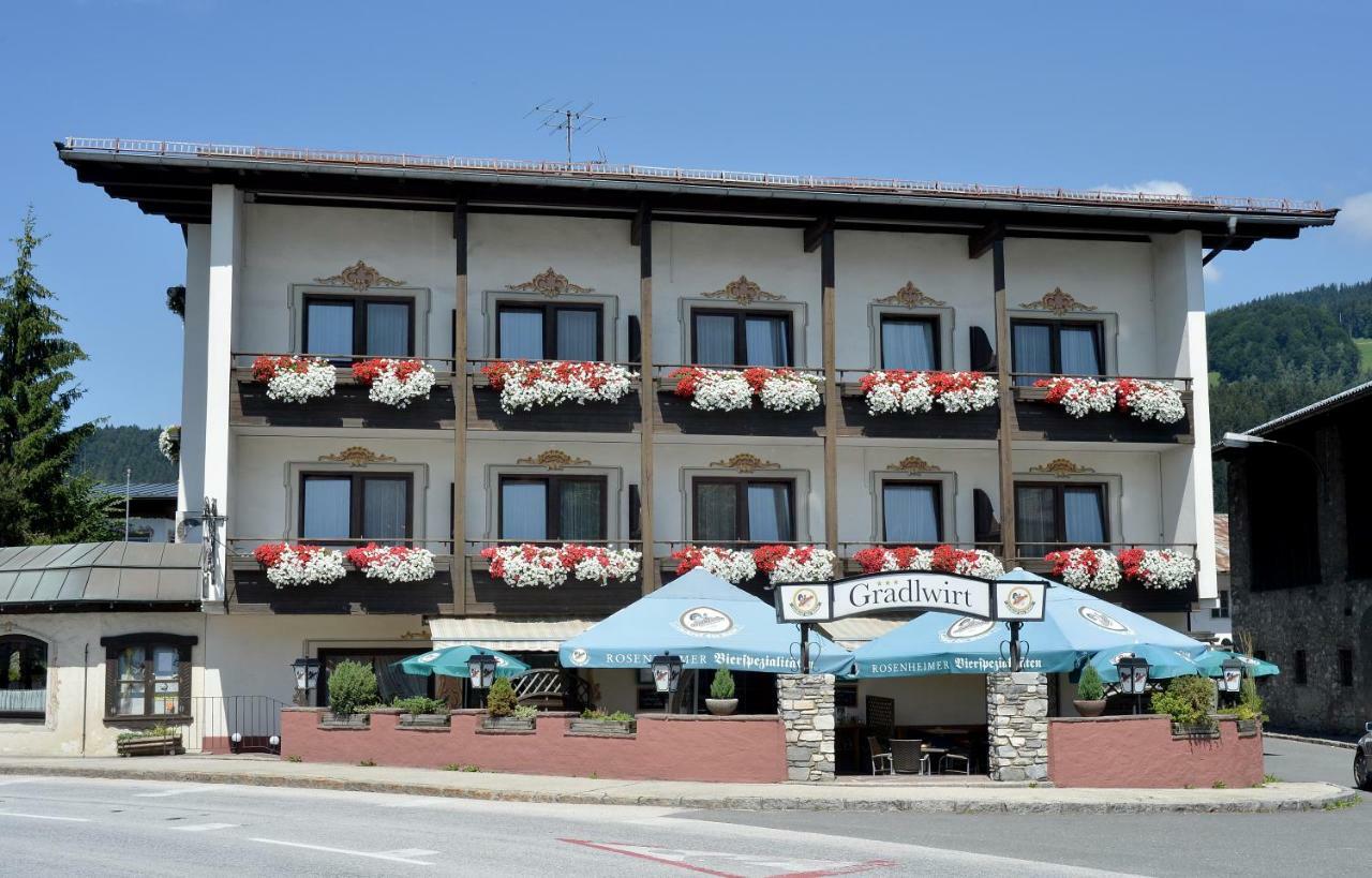 Hotel Restaurant Gradlwirt Niederndorf  Eksteriør billede